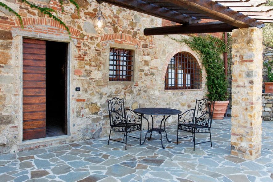 Relais Colline San Biagio Ξενοδοχείο Bacchereto Δωμάτιο φωτογραφία
